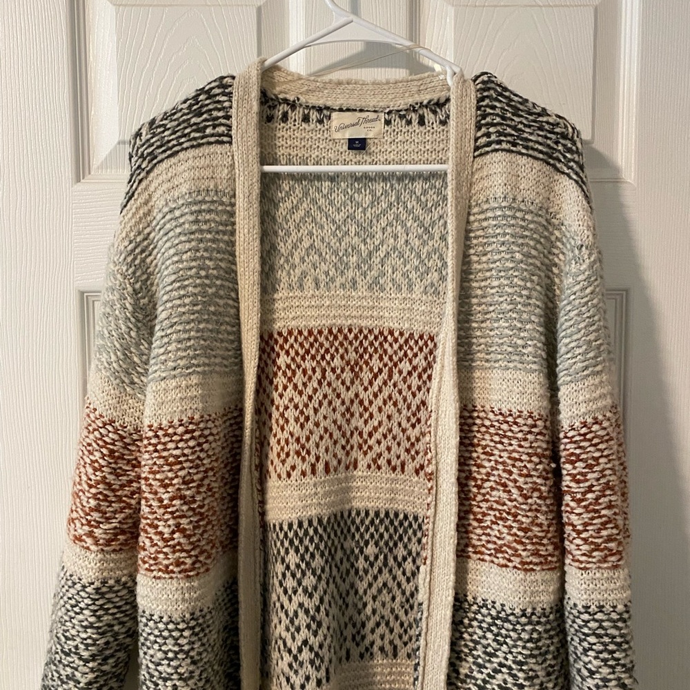 Universal Thread Multicolor Patterned Cardigan - Picture 3 of 4